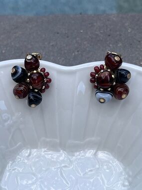 Vintage Hattie Carnegie Glass Clip Earrings Lampwork Beads